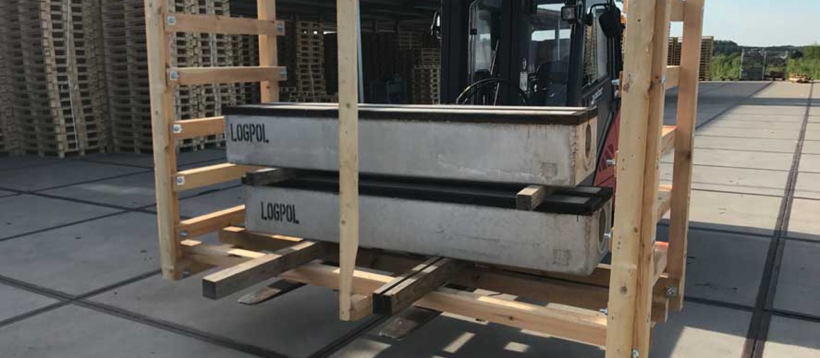 Holzgestell-LOGPOL-3
